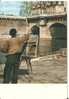 ALBERT MONIER ..PARIS ..LE PONT NEUF ... ARTISTE PEINTRE DEVANT SA TOILE - Monier