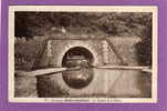 77   ESBLY  .TUNNEL DE CHALIFERT Animée .le Passage D'une Péniche Sous La Voute Année 1917  (M) - Esbly