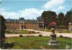 BECHEREL - Château De Caradeuc - Façade Sud Et Parterre à La Française - Bécherel