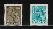 POLAND 1951 INTERNATIONAL CHILDREN´S DAY SET OF 2 NHM Scouts Scouting Girl Guides - Unused Stamps