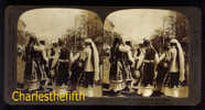 SUPERB STEREOSCOPIQUE VUE - PHOTO SOFIA BULGARIA - 1902 A GROUP OF COUNTRY BELLES - 18 X 8cm - Stereoscoop