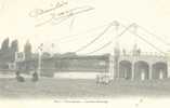 91.  EVRY.  PETIT BOURG.  LE PONT SUSPENDU.  GROS PLAN.  ENFANTS.  ANIMATION.  DOS NON DIVISE. 1904. - Evry