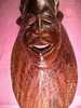 ART AFRICAIN - MASQUE EN BOIS ROUGE MASSIF - Art Africain