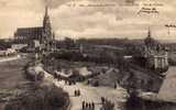 BONSECOURS PANORAMA VU DU PLATEAU  EGLISE JARDIN PUBLIC  CIRC  NON   EDIT    CV    /    620 - Bonsecours