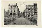 REIMS. - Rue Colbert Bombardée . - Reims