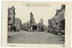 REIMS. - Rue Henri IV Et Rue De Mars Bombardée - Reims