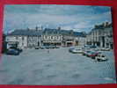 53  MESLAY DU MAINE  La PLACE  Voitures Commerce Banque Mma  NON Circulee  Edit Cim N° 0212 Mayenne - Meslay Du Maine