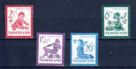 NL 1950, Pour L’enfance, 549 – 551 / 553 **(manque 550), Cote 22,50 €, - Neufs