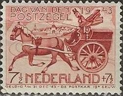 NETHERLANDS 1943 Stamp Day - 71/2c.+71/2c Mail Cart MH - Ungebraucht