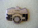 Pin´s    Appareil  Photo   CANON - Photographie