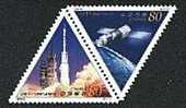 China 2000-22 Tibetan 1st Flight Of Shenzhou Spaceship Stamps Rocket Globe Triangular - Asia
