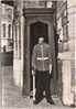 Guard At Henry VIIIth Gate - Windsor Castle - Windsor Castle