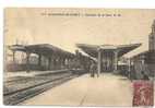Maisons-Alfort (94) :Train En Gare Env 1936 (animée). - Maisons Alfort