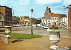 Carte Postale 59. Le Quesnois  La Grand'Place Trés Beau Plan - Le Quesnoy