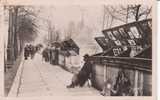 PARIS LES BOUQUINISTES DU QUAI DE LA TOURNELLE Carte Photo édition D'art Yvon En état Voir Scans - Verkopers