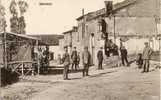 SPINCOURT (Meuse 55) - Officiers Et Militaires Allemands Dans Une Rue En 1916. - Spincourt