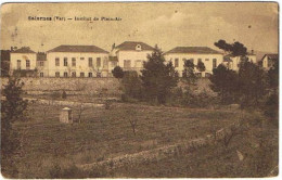 VAR  Salernes  .l'institut De Plein  Air - Salernes