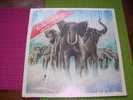 ELVIS  COSTELLO  &  AND THE ATTRACTIONS  ° ARMED FORCES - Andere - Engelstalig