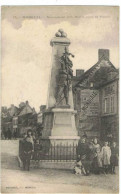 Moreuil  Monument Aux Morts  Pour  La Patrie - Moreuil