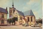 FERE EN TARDENOIS L'Eglise Sainte Macre (2 CV Citroën) - Fere En Tardenois