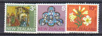 ZEL197 - NUOVA ZELANDA 1974 ,  Yvert Serie 618/620  ***  Natale - Nuevos