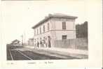 69 - GRIGNY :LA GARE AVEC ANIMATION . - Grigny