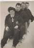 P 302 - PHOTO - 4 Menbres De La Famille ISSOR Champion - Jeux Olympique - 1952 - Voir Descriptif - - Winter Sports