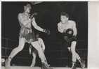 P 319 - PHOTO - BOXE -A Doite FAMECHON à Battu Aux Points LABALETTE Ect 1952 - Voir Résumé - - Autres & Non Classés