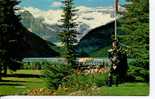 Lake Louise With Highland Bagpiper, Joueur De Cornemuse - Lac Louise