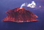 Volcano  ,   Postal Stationery -Articles Postaux -Postsache F (Y03-05) - Volcanes