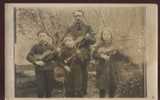 Carte Photo---non Identifiée.musique Musiciens Violons Enfants ---non--ècrite ‹(•¿•)› - Photos