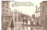 SENS INONDATIONS DE JANVIER 1910 AVENUE VAUBAN (PERSONNAGES ,BARQUES) REF 19435 - Inondations