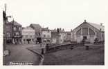 THENEZAY(79)/ CARTE PHOTO / Vue Sur Une Place De La Commune - Thenezay