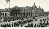 BERLIN...AVEC MILITAIRES AUTRICHIENS...CPA ANIMEE - Porta Di Brandeburgo