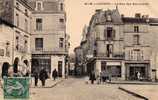 S1  -  208   -      LOUDUN     -   ( 86 )   .       La  Rue  Des  Marchands    . - Loudun