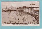 BLACKPOOL  -  OPEN AIR SWIMMING POOL . SOUTH SHORE .  -  1951 - CARTE PHOTO ANIMEE  -  TUCK´S     - - Blackpool