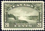Canada #225 Mint Hinged 20c Niagara Falls From 1935 - Unused Stamps