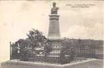 PONS -  LA STATUE EDGARD COMBES   -   PLACE DE LA REPUBLIQUE - Pons