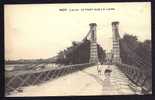 CPA  ANCIENNE- FRANCE- MER (41)- LE PONT SUSPENDU SUR LA LOIRE EN GROS PLAN- CHAUSSÉE EN BOIS- BELLE ANIMATION - Mer