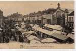 Courtenay - La Place Jour De Marché - Courtenay