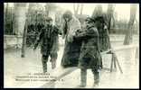 CPA. ASNIERES. Inondations De Janvier 1910. Sauvetage D'une Sexagenaire. / Ed. C. Malcuit. Paris. - Overstromingen