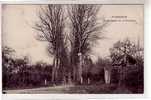 60 FORMERIE - Promenade De La Garenne - Animé Homme Avec Ses Deux Enfants Sur Le Cheminédition Spéciale  Moret Gobert - Formerie