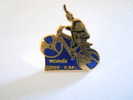 Pin's Cyclisme Trophée Jeanne D'arc - Cyclisme