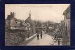 80) Ham.- (Somme) Rue Du Général Foy Après La Retraite Des Boches Animée   CpA  Année 1918  X - Ham