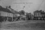 Place Du Marché - Le Mêle-sur-Sarthe