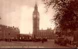 CPA.    THE HOUSE OF PARLIAMENT FROM PARLIAMENT SQUARE.       (animée) - Houses Of Parliament