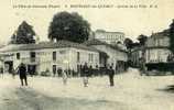 82--MONTAIGU-DU-QUERCY--ENTRÉE De La VILLE-CAFE HOTEL Du MIDI-CASTAGNE DESVALS-- - Montaigu De Quercy