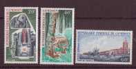 ⭐ CAMEROUN - YT N° 113 Et 116 Et 117 ** Neuf Sans Charnière - PLAN QUINQUENNAL Sujets Divers ⭐ - Kamerun (1960-...)