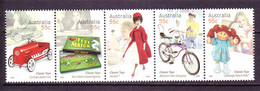 Australia 2009 MiNr. 3277 - 3281  Australien Childhood & Youth Dolls Classic Toys 4v MNH** 5.50 € - Muñecas