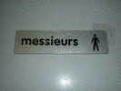 PLAQUE De SIGNALISATION Indicatrice En Plexiglas " MESSIEURS " - Autres & Non Classés